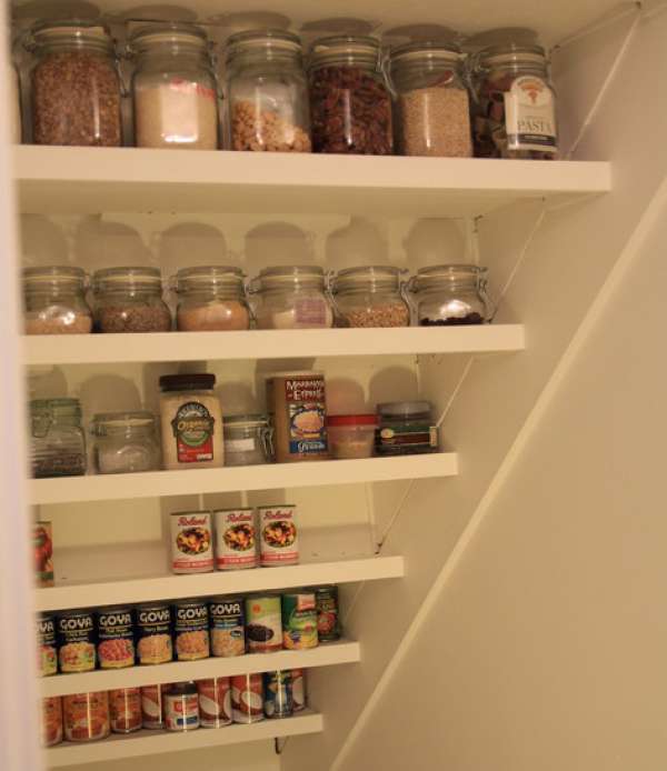 Armoire à provisions