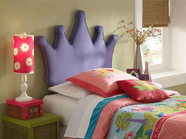 Tête de lit couronne de princesse