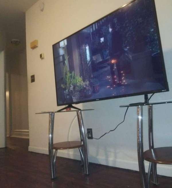 Un meuble TV improvisé