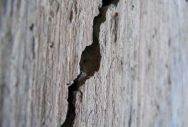 Réparer une fissure sur le mur