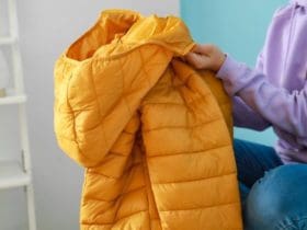 Redonner du gonflant à une doudoune en plumes