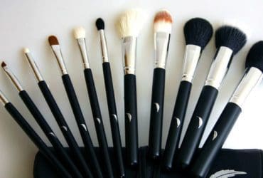 Nettoyage express des pinceaux de maquillage