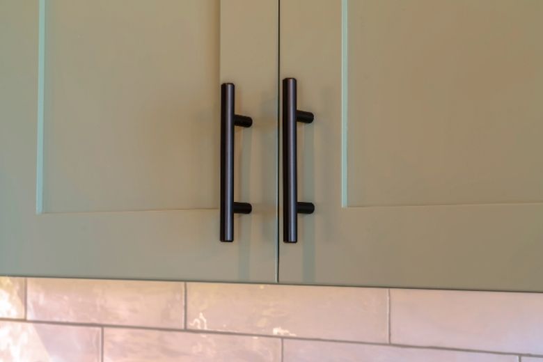 Poignées de placard de cuisine