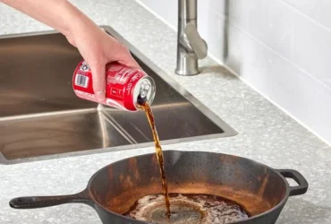 Nettoyer poêle avec du Coca-Cola