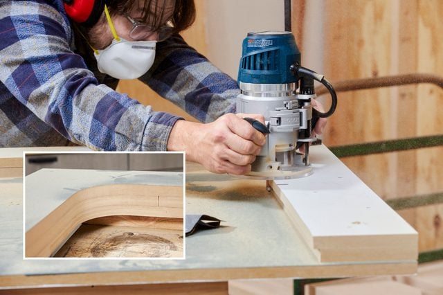 Assemblage des trois couches de MDF pour créer l'arche.